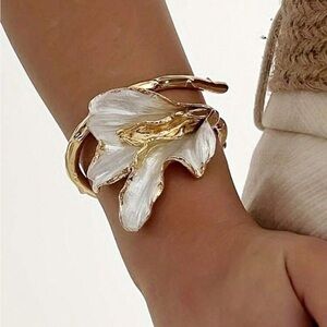 Elegant White Enamel Iris Bangle Bracelet